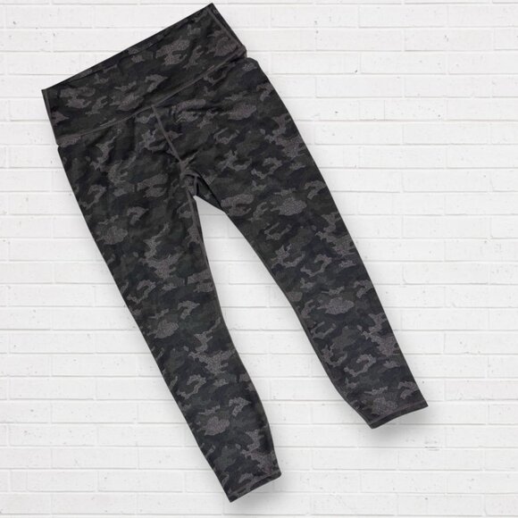 FABLETICS Define PowerHold High Waist Rise Gray & Camo 7/8 Athletic Leggings L - Picture 1 of 1
